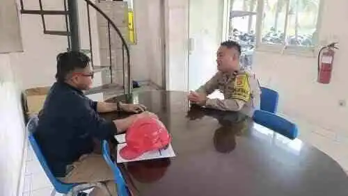 Bhabinkamtibmas Desa Sukanagara Perkuat Cooling System Lewat DDS dan Sambang Warga, Ajak Jaga Persatuan dan Kamtibmas
