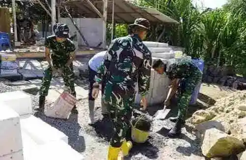 Dedikasi Terus Membara: Satgas TMMD 129 Bojonegoro dan Warga Bangun Desa Kesongo
