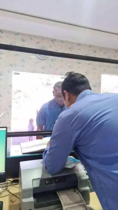 Kehadiran Polantas Tuban Curi Perhatian, Warga Tuban Dapat Informasi SIM, STNK, BPKB