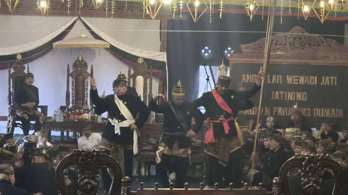 Status Tersangka Tak Gugur, Sunaryono Tetap Jalankan Tugas Saat Perayaan Yadnya Karo