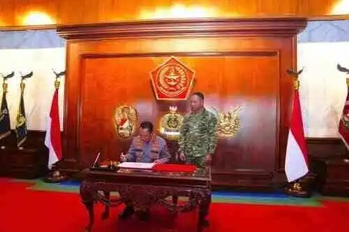 Panglima TNI Terima Kunjungan Silaturahmi Kapolri, Pererat Solidaritas TNI-Polri