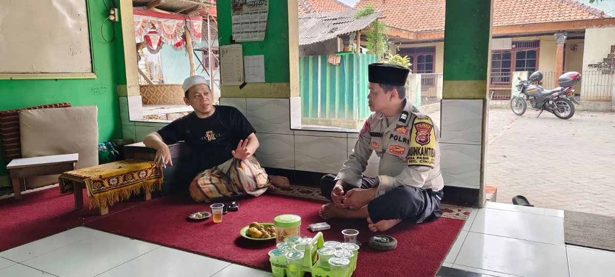 Sambang Pondok Pesantren, Aiptu Budiansyah Perkuat Harkamtibmas di Pasir Jaya