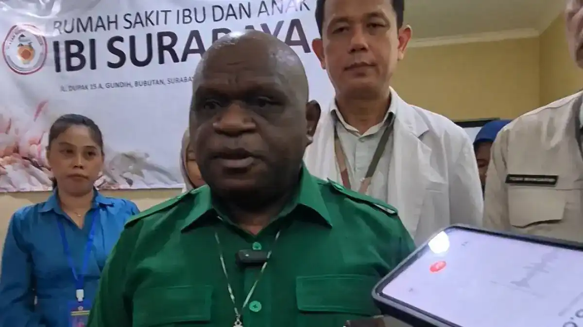 Natalius Pigai Serahkan Evaluasi Jabatan Menteri kepada Presiden Prabowo