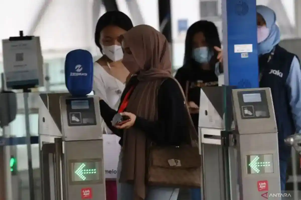 Pembayaran MRT Jakarta Terintegrasi dengan Reader JakLingko