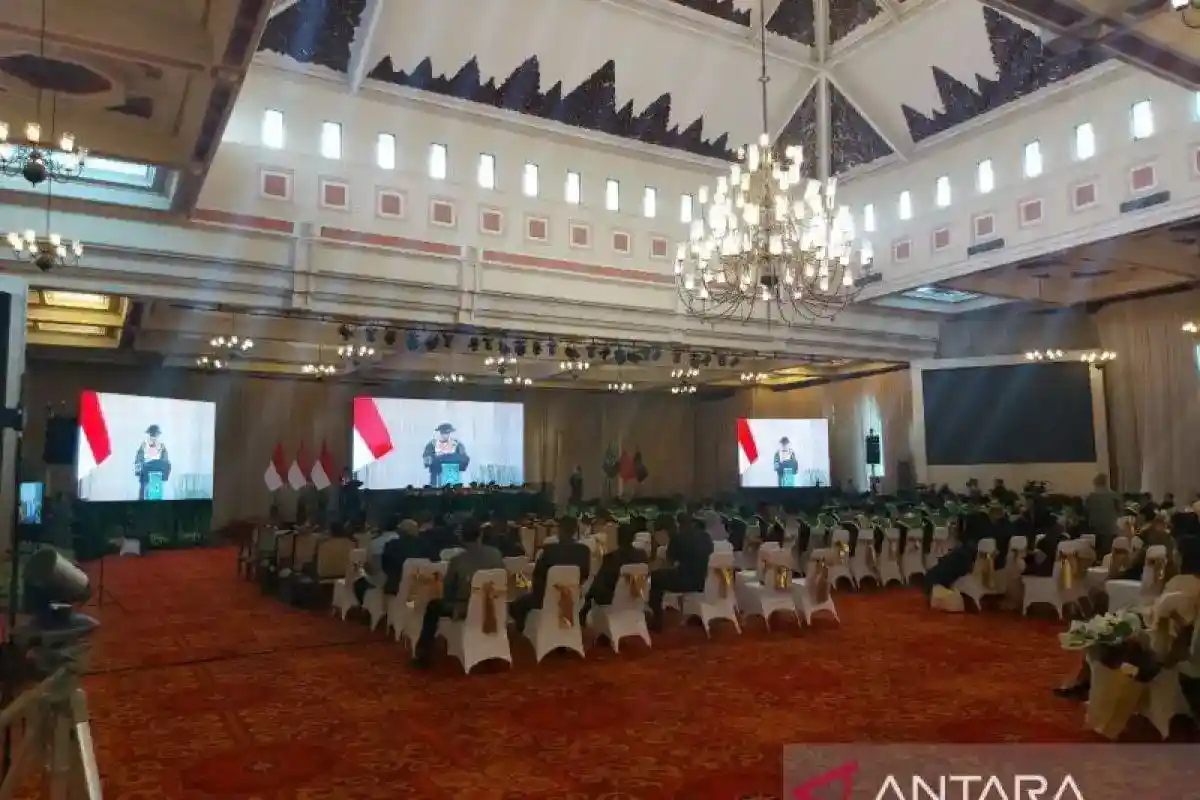 Wisuda STHM 2026: KSAD Tekankan Integritas dan Adaptasi Lulusan Hukum