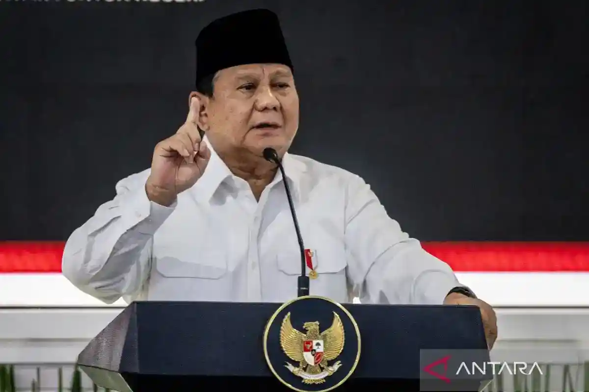 Prabowo Apresiasi Hasil Dua Tahun Pemerintahan dan Tekankan Kekompakan Kabinet