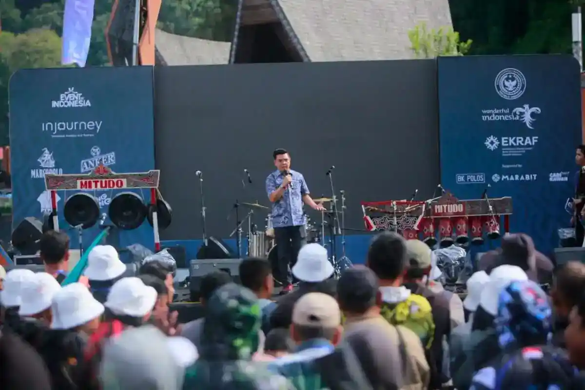 Tarik Tombur Toba, Festival yang Berangkat dari Harapan Warga untuk Pariwisata Sumut