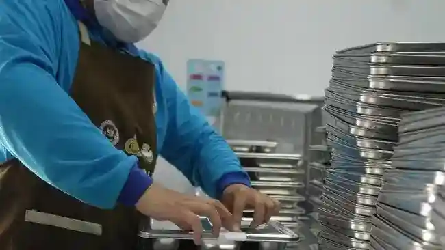BGN Tahan Dana dan Siapkan Pemeriksaan bagi 6.100 Dapur MBG yang Belum Melapor