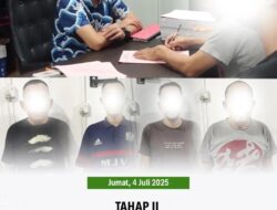 Kejari Negeri Lingga menerima Limpahan Penyerahan Tersangka dan pemeriksaan barang bukti (TAHAP, ll), perkara tindak pidana umum Dari polres Lingga