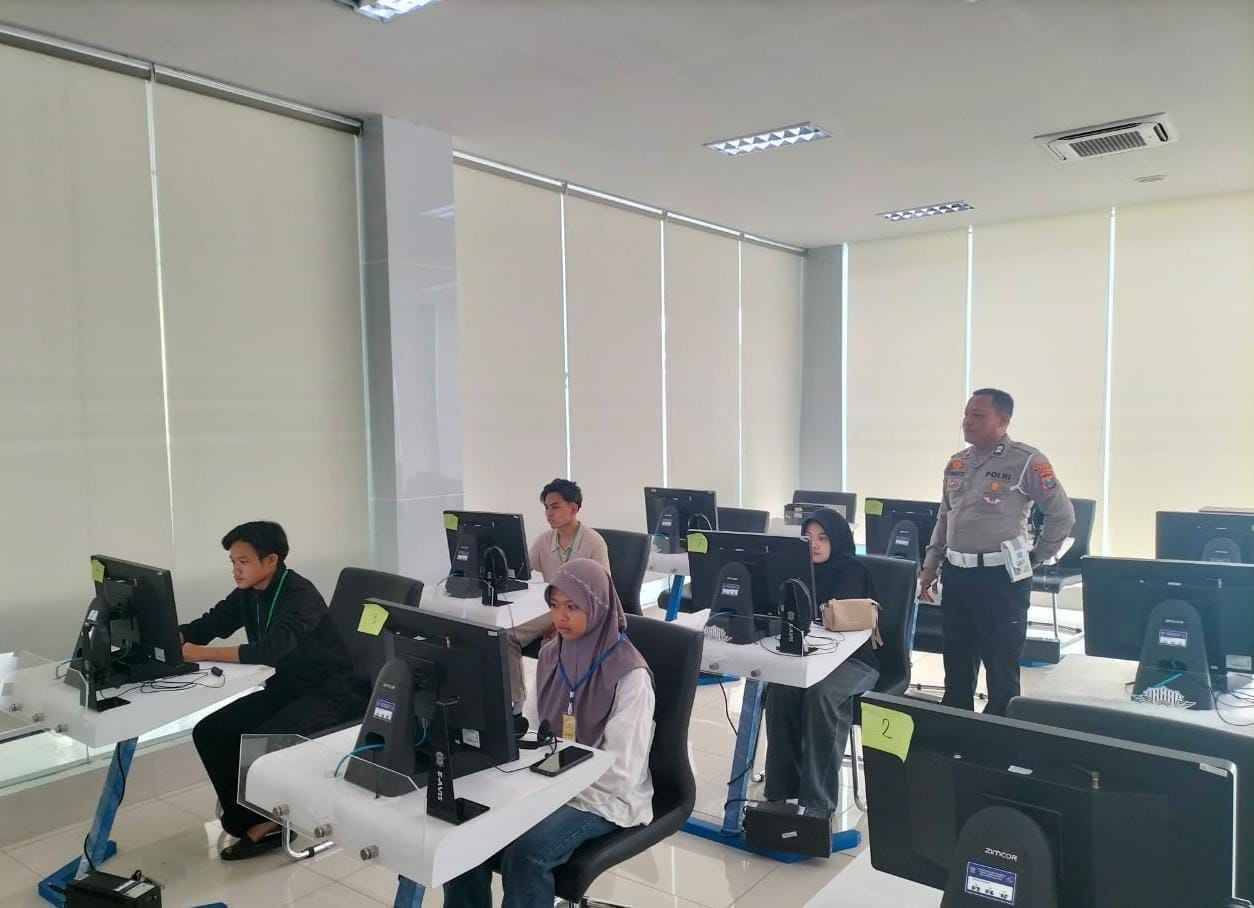Tanpa Tilang, Polisi Tuban Pilih Menyapa—Hasilnya Warga Tersenyum