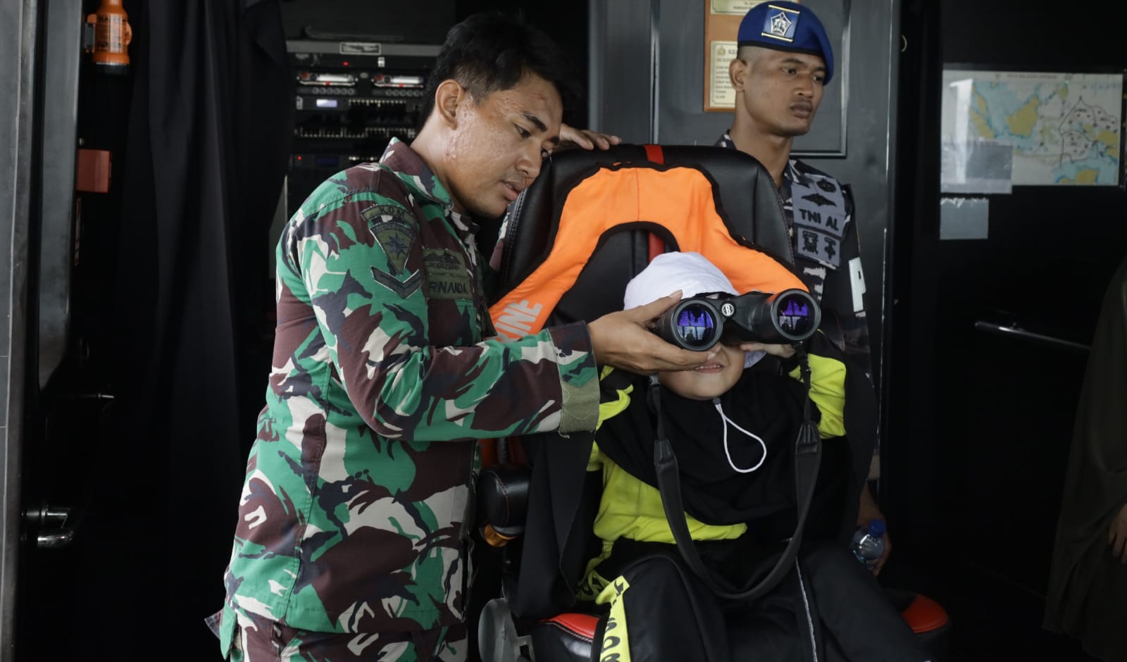 Tanamkan Jiwa Semangat Nasionalisme Sejak Dini, Dua Kapal Perang Kodaeral XIV Terima Kunjungan Pelajar 1 IMG 20260131 WA0006