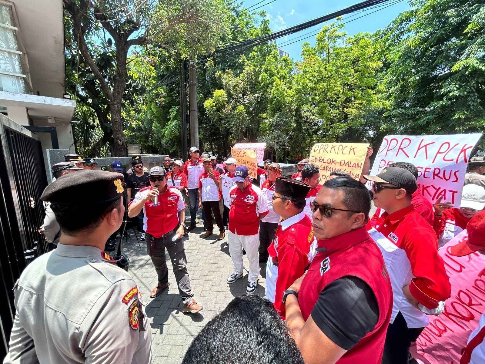 LSM LIRA Bongkar Dugaan Mens Rea: Surat Edaran Gubernur Dinilai Menutup Akses Pengawasan Hibah
