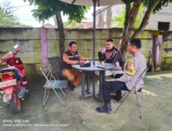 Bhabinkamtibmas Kelurahan Sukamulya Laksanakan Sambang Warga, Sampaikan Pesan Kamtibmas