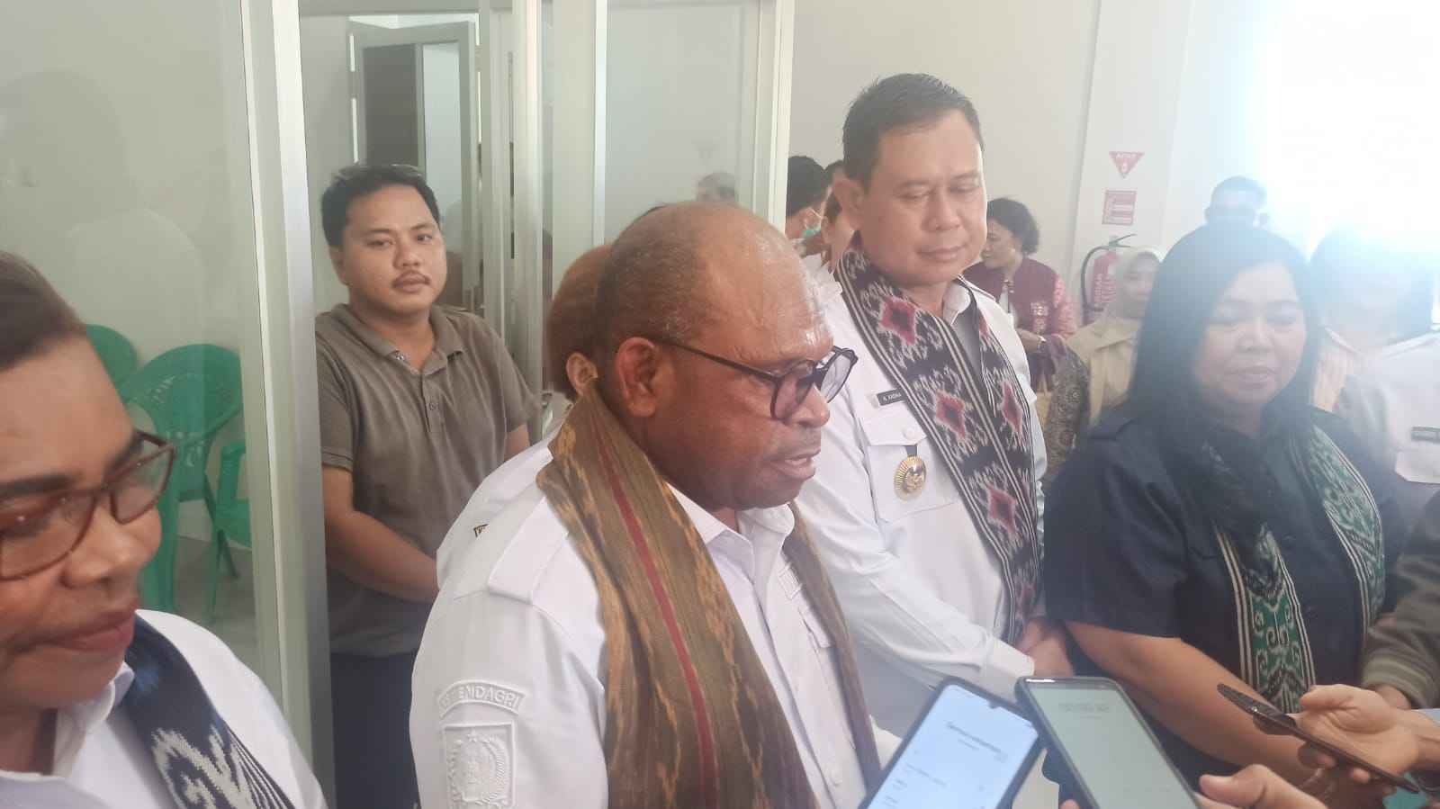 Wali Kota Sorong Resmikan Gedung KRIS dan UPD, RSUD Selebesolu Naik Kelas Rumah Sakit Rujukan Wali Kota Sorong Resmikan Gedung KRIS dan UPD, RSUD Selebesolu Naik Kelas Rumah Sakit Rujukan