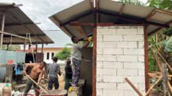 TMMD ke-127 Kodim 1804/Kaimana Percepat Pembangunan MCK di Kampung Sisir, Progres Capai 53 Persen