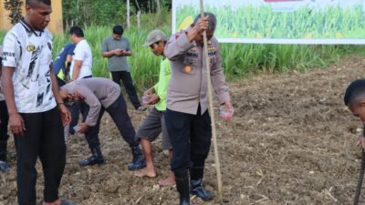 Polres Sorong Selatan Laksanakan Penanaman Jagung Serentak Kuartal I Tahun 2026 di Kampung Monmok 11 IMG 20260309 WA0096