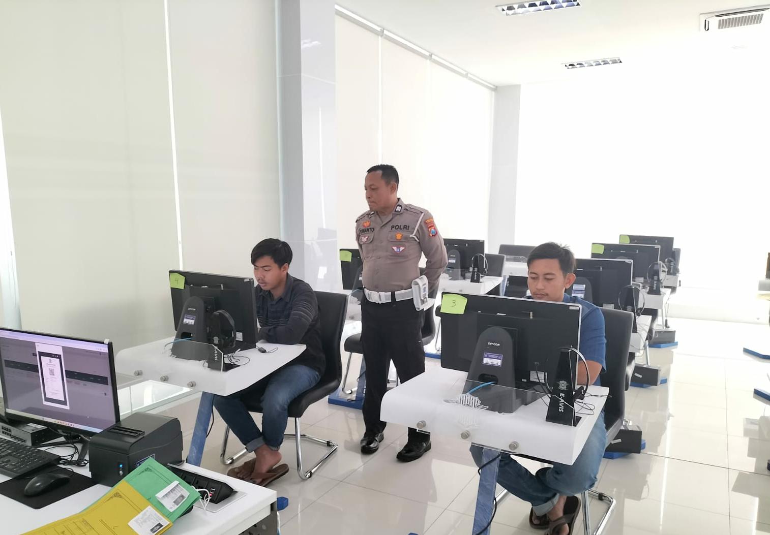 Polantas Menyapa, Strategi Humanis Polisi Tuban Dekatkan Pelayanan ke Masyarakat 1 IMG 20260316 WA0026