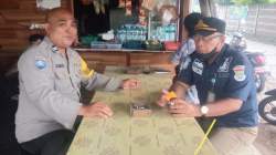 Bhabinkamtibmas Desa Budimulya Laksanakan Program Warbin Warung Bhabinkamtibmas