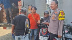 Bhabinkamtibmas Desa Cikupa Laksanakan Program Polisi Peduli Pengangguran, Berikan Motivasi kepada Warga