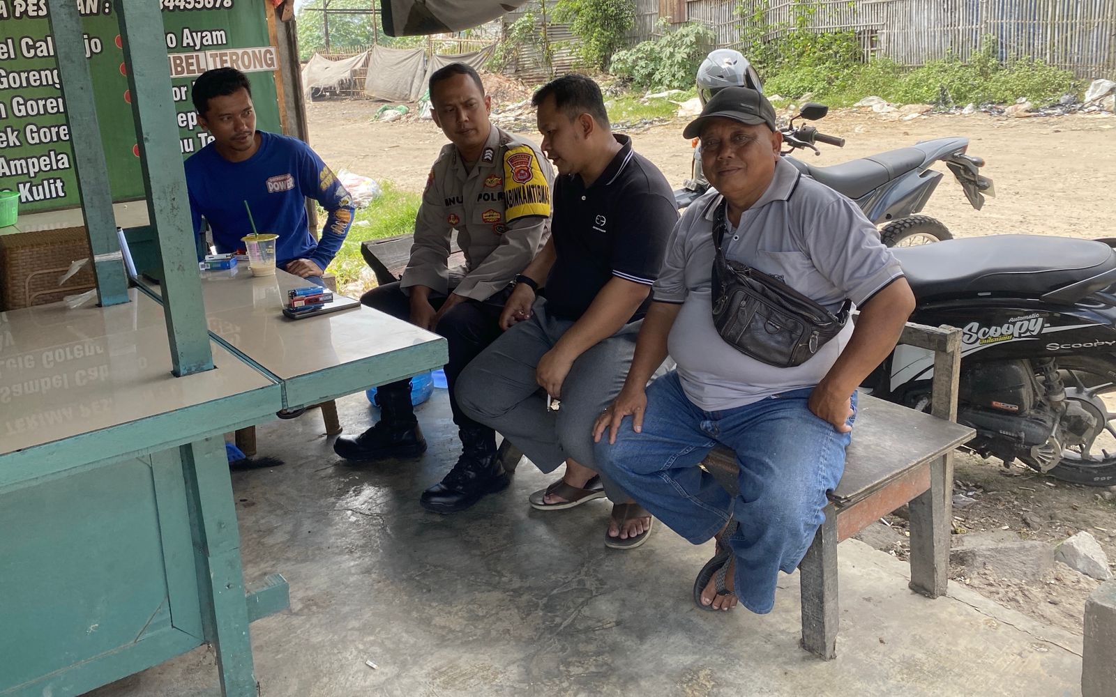 Brigadir Ibnu Dermawan Laksanakan DDS/Sambang Ketua RW di Kelurahan Bunder