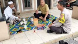 Aipda Ilyas Silaturahmi dengan Tokoh Agama dan Masyarakat Sukamulya