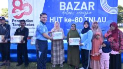 Semarakkan HUT ke-80, TNI AU Wilayah Makassar Gelar Bazar Murah