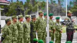 Wapang TNI Dampingi Menhan RI Tinjau Kesiapan Yonif TP 805/KSW di Papua Barat