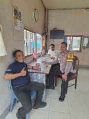 Bhabinkamtibmas Polsek Cikupa Laksanakan Sambang ke Jaro dan Satpam, Perkuat Sinergitas Kamtibmas