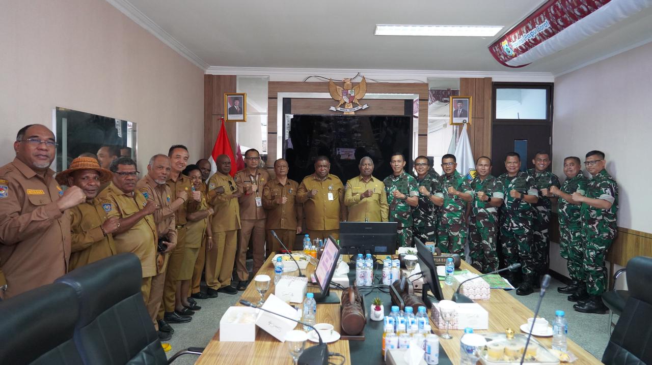 Perkuat Sinergi Bangun Papua Barat, Pangdam XVIII/Kasuari Audiensi dengan Gubernur Bahas Program Strategis untuk Kesejahteraan Rakyat