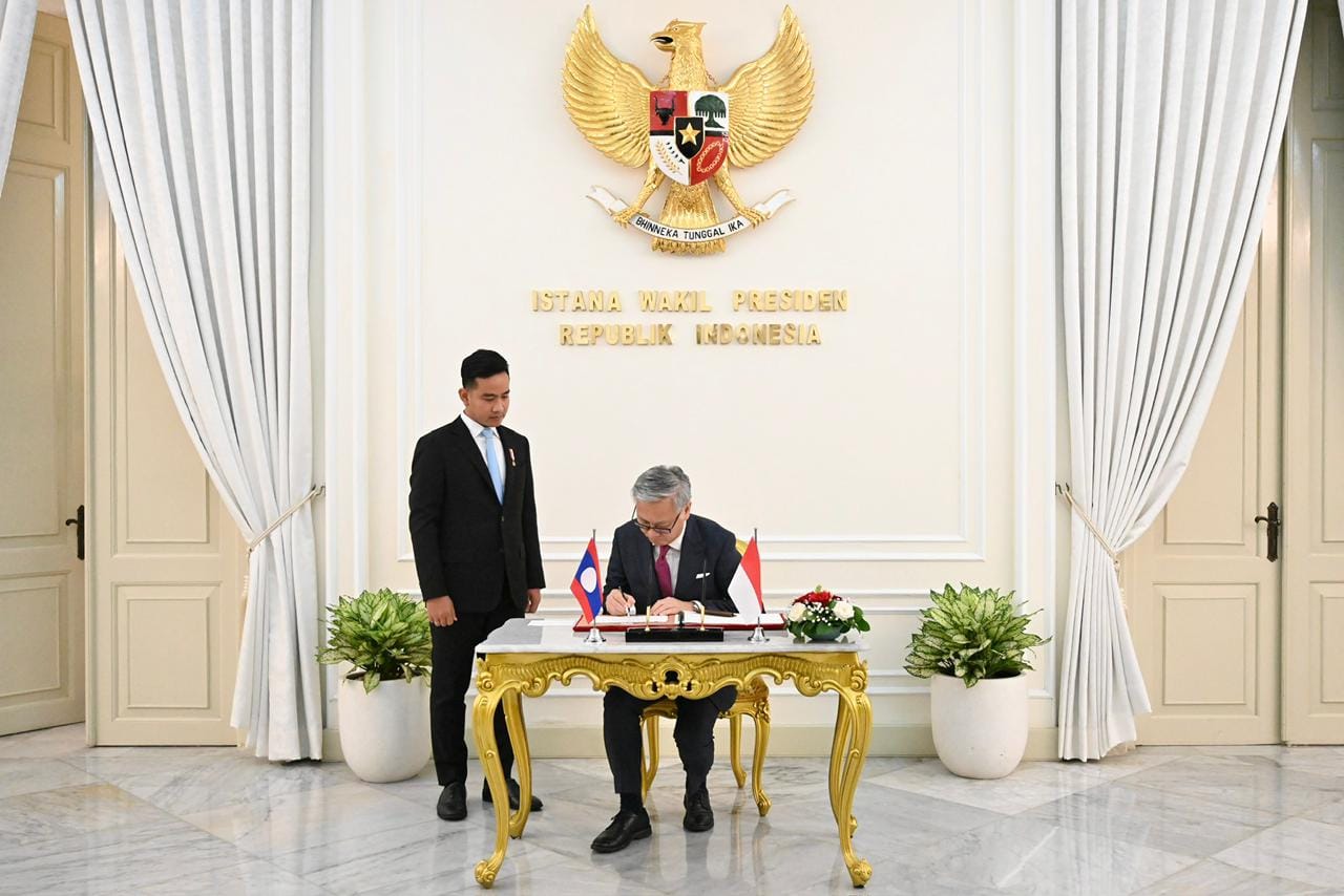 Terima Kunjungan Kehormatan Wakil PM Laos, Wapres Gibran Bahas Penguatan Kerja Sama untuk ASEAN