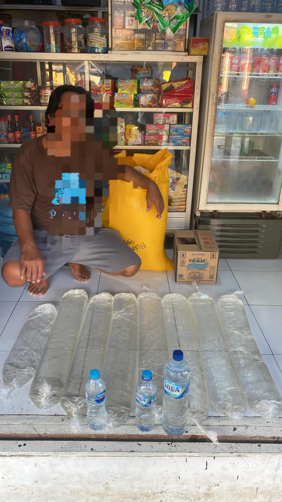 Warga Resah, Polresta Sorong Kota Bongkar Penjualan Cap Tikus Sebanyak 30 Liter di Tanjung Malinda