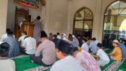 Polsek Cikupa Gelar Jumat Keliling, Perkuat Silaturahmi dan Edukasi Kamtibmas