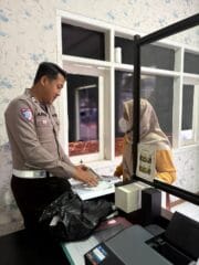 Saat Warga Tuban Bingung Urus SIM, STNK, BPKB, Program Polantas Tuban Menyapa Hadir Menjawab