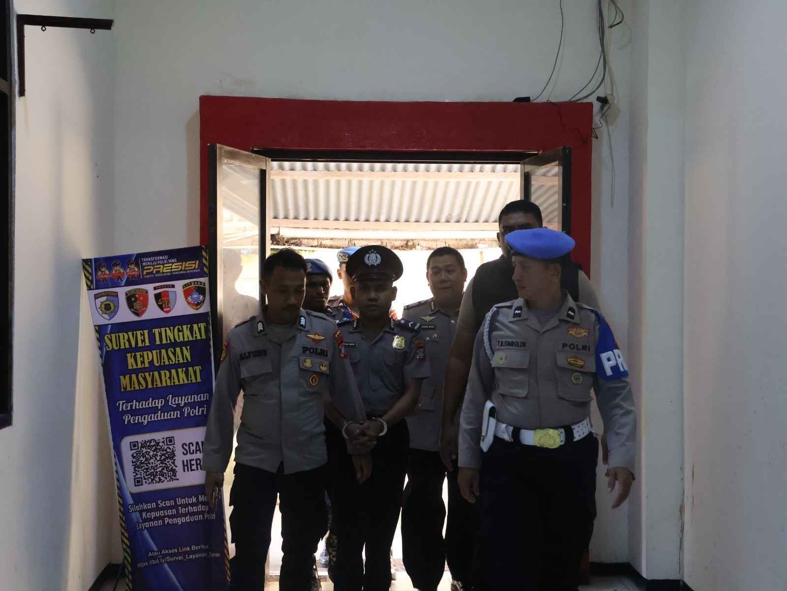 Dipecat: Oknum Polisi Penusuk Adik Ipar Resmi Diberhentikan Tidak Hormat