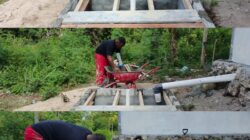 Satgas TMMD Ke-128 Kodim 1801/Manokwari Kerjakan Pembuatan Bak Septictank RTLH