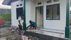Satu Unit RTLH TMMD Ke-128 Kodim 1801/Manokwari Selesai Dipasang Keramik Lantai