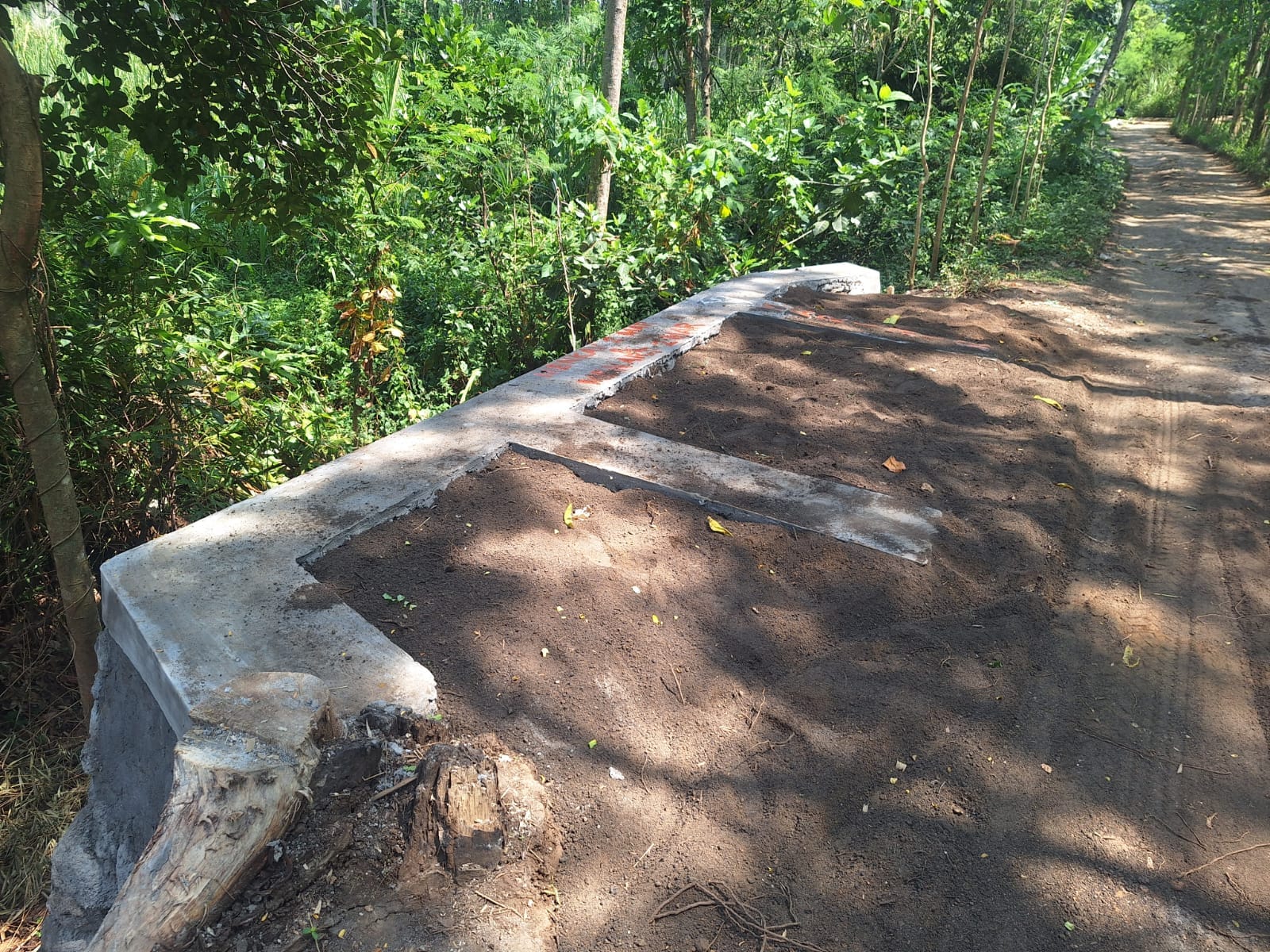 Pembangunan TPT di Desa Brabe Rampung 100 Persen, Warga Lega Tak Khawatir Longsor Lagi