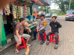 Program Warung Bhabinkamtibmas Polsek Cikupa Perkuat Kedekatan Polri dengan Masyarakat