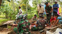 Penuh Keakraban, Satgas TMMD Ke-128 Kodim 0820/Probolinggo Nikmati Makan Siang Bersama Warga