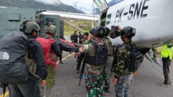 Petir Hantam Pos Satgas di Sinak Papua Tengah, Satu Prajurit Gugur dan Tiga Terluka Petir Hantam Pos Satgas di Sinak Papua Tengah, Satu Prajurit Gugur dan Tiga Terluka