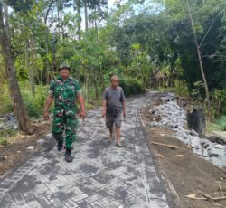 Paving Jalan Dusun Klagin Hampir Rampung, Warga Sampaikan Terima Kasih Kepada Satgas