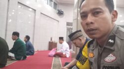Bhabinkamtibmas Polsek Cikupa Gelar Subuh Keliling di Masjid Jami Nurrohman