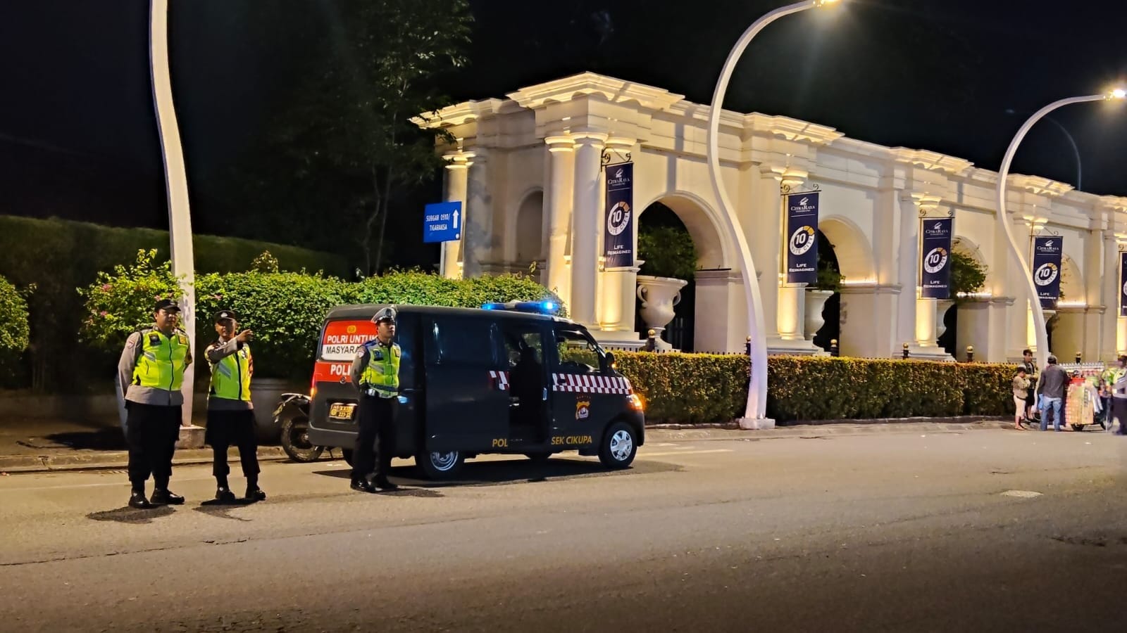 IPTU Amir Murtado Pimpin Patroli KRYD Polsek Cikupa di Titik Keramaian