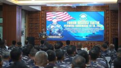 Koarmada III Gelar Diskusi Taktik Peperangan Bawah Air, Bahas Dinamika Ancaman Maritim Modern Koarmada III Gelar Diskusi Taktik Peperangan Bawah Air, Bahas Dinamika Ancaman Maritim Modern
