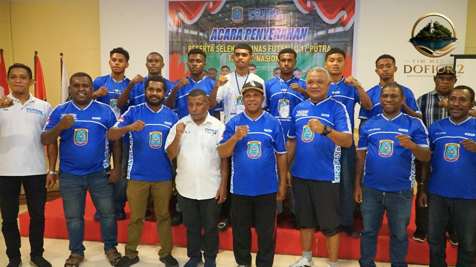 Bakar Semangat, Waka Polda PBD: Tujuh Atlet Muda Berangkat dan Lolos Terpilih Menuju Seleksi Timnas Futsal U-17 Bakar Semangat, Waka Polda PBD: Tujuh Atlet Muda Berangkat dan Lolos Terpilih Menuju Seleksi Timnas Futsal U-17