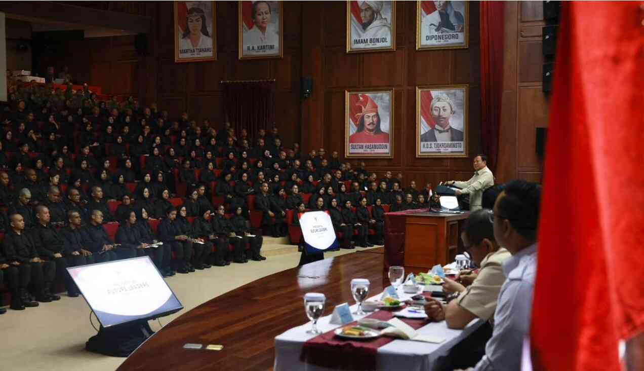 Seskab Teddy: Presiden Prabowo Beri Taklimat Peserta Presidential Future Leaders Program 2026 Seskab Teddy: Presiden Prabowo Beri Taklimat Peserta Presidential Future Leaders Program 2026