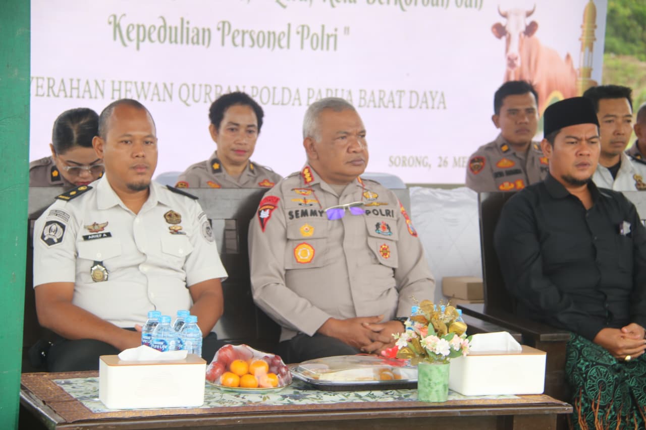 Wakapolda PBD Pererat Silaturahmi Lewat Penyerahan Hewan Kurban Untuk Pesantren Fahd AL Muslim