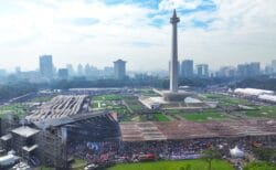 Panglima TNI Dampingi Presiden RI Hadiri Hari Buruh Internasional