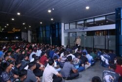 Cegah Penyalahgunaan Narkoba dan LGBT, Lanud Sultan Hasanuddin Gelar Apel Malam dan Tes Urine Prajurit Bujangan Cegah Penyalahgunaan Narkoba dan LGBT, Lanud Sultan Hasanuddin Gelar Apel Malam dan Tes Urine Prajurit Bujangan