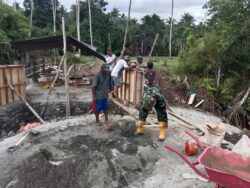 Jembatan Garuda Semakin Kokoh, TNI dan Masyarakat Bahu-Membahu Laksanakan Pengecoran Sayap Jembatan
